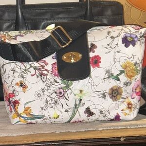 Floral White‎ and Black Crossbody Bag NWOT